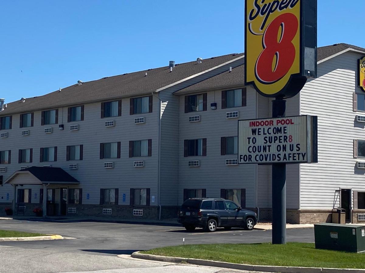 Super 8 By Wyndham Mason City Εξωτερικό φωτογραφία