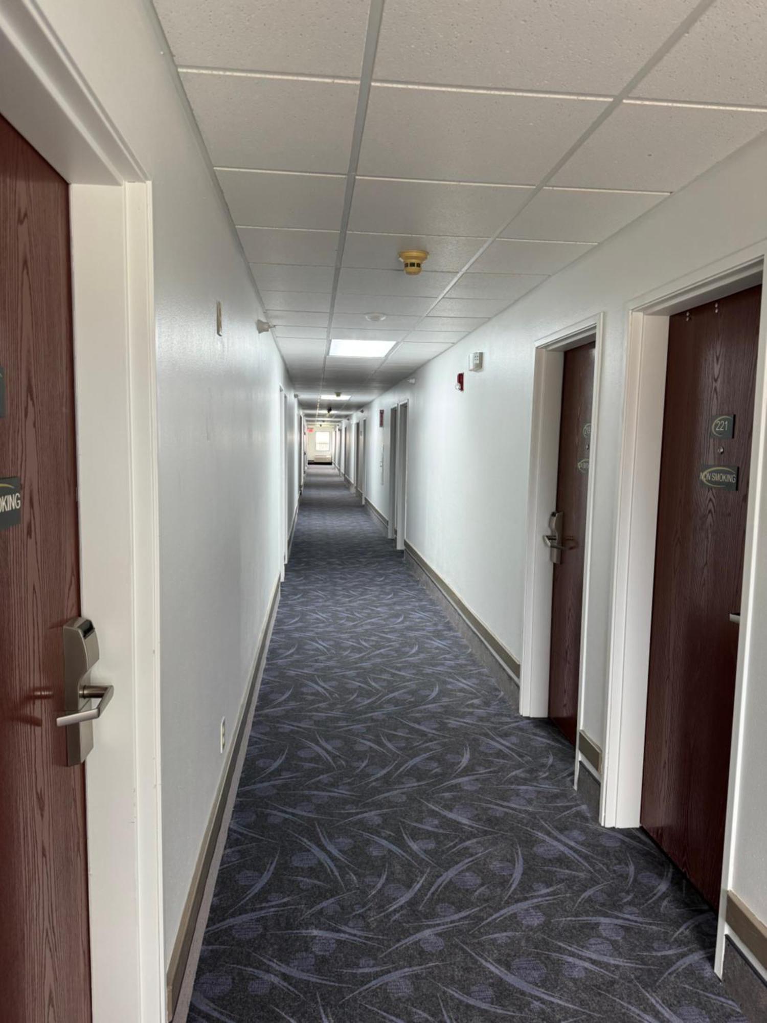 Super 8 By Wyndham Mason City Εξωτερικό φωτογραφία